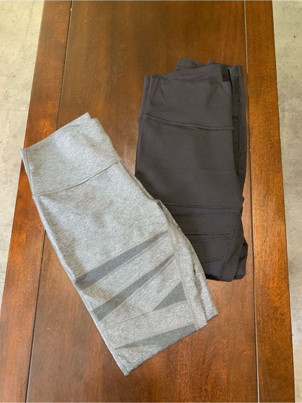 lululemon athletica Gray and Black Legging Duo